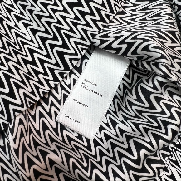 Kate Spade Saturday Zig Zag Black And White Silk Blouse Size S - Picture 9 of 9